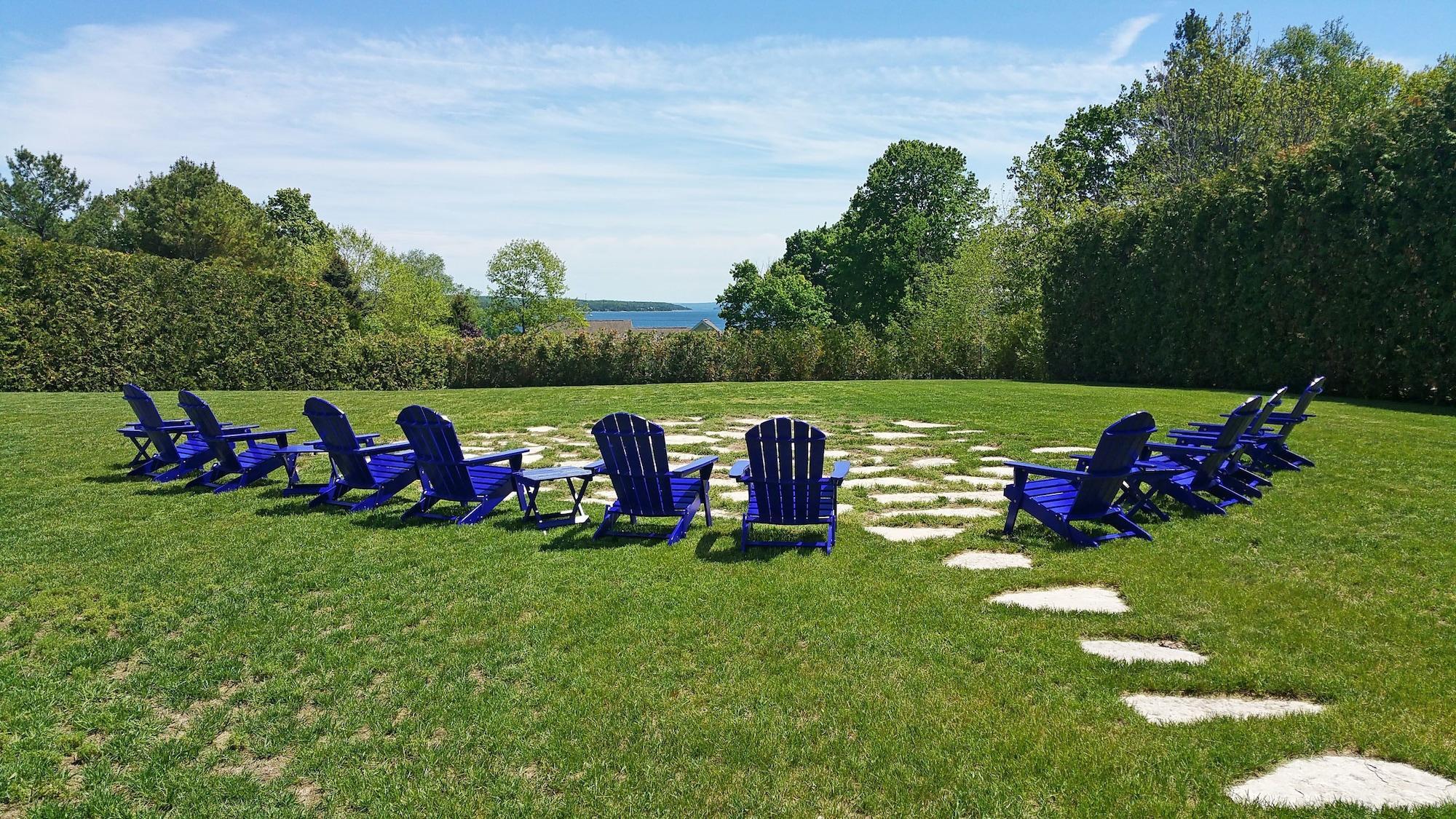 Charlevoix Inn & Suites Surestay Collection By Best Western Eksteriør billede